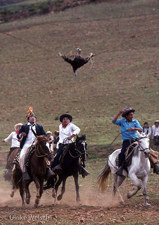 Queshua and Spaniars compete during reenactment of Arranque del Condor, Ancash Peru: PPgFR4_1