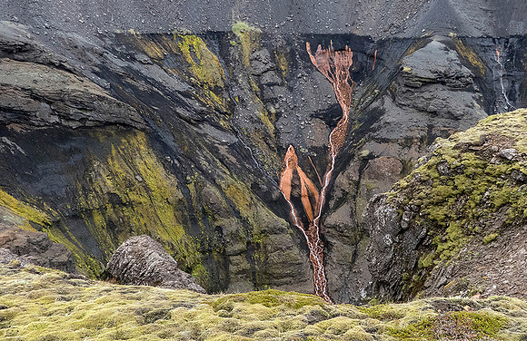 Markarfljot - Canyon, mineral rich (iron) waterfall /  Iceland: P1040299