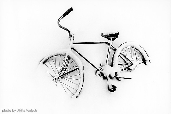 Forgotten Bike in Snow: Snow Bike 139