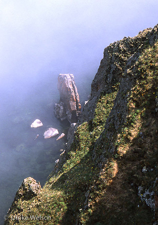 Cliff at end of Olkhon Isaland: RLLkB8_5