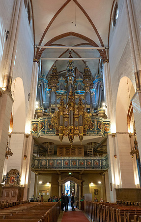 Pipe Organ at Riga Cathedral in Latvia: DSC09055