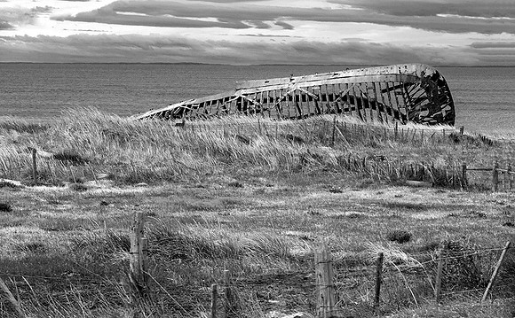 Ship skeleton  : DSC08712BW