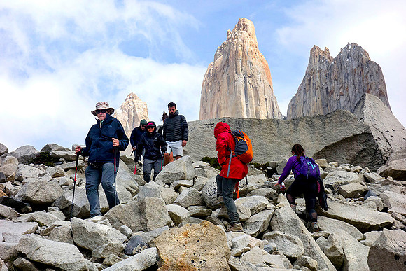 Hikers at Paine Massif - DSC08909