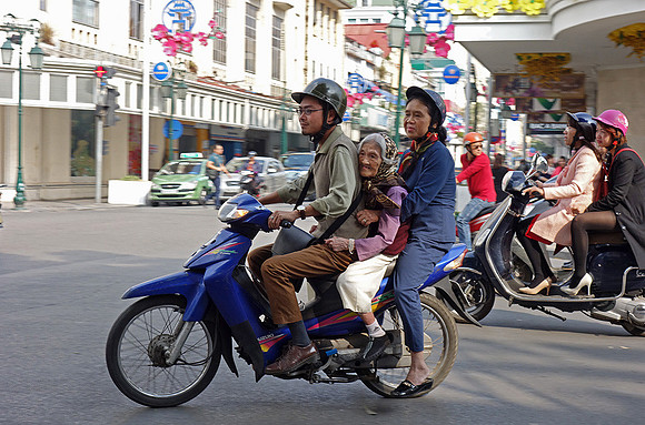 Three on one Bike:  D1-DSC01805